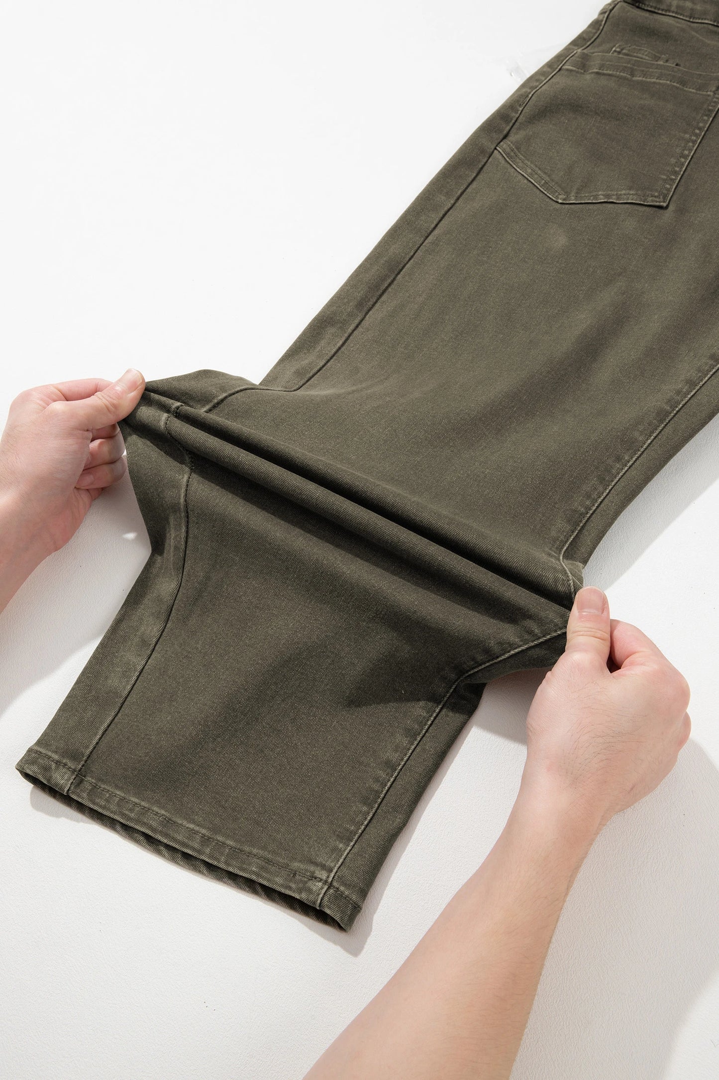The Easy Autumn Barrel Jeans (Moss Colour)